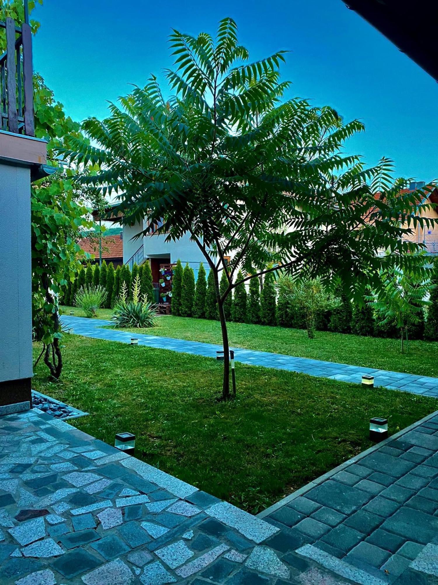 Travel Apartment Otocac