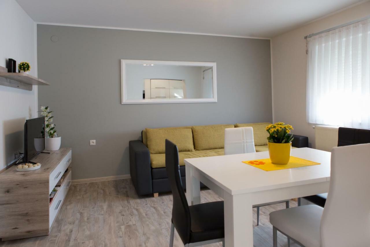 Apartment Travel