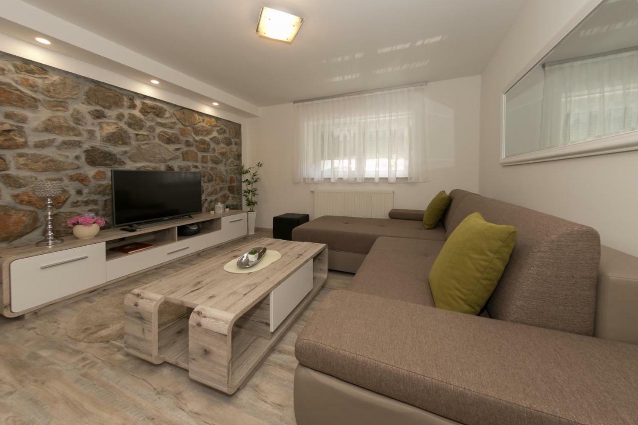 Apartment Travel