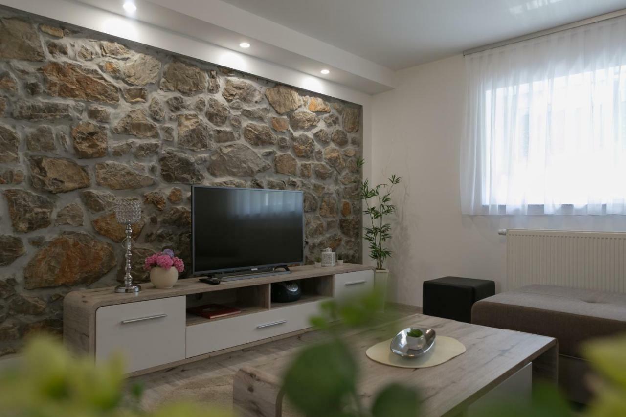 Travel Apartment Otocac