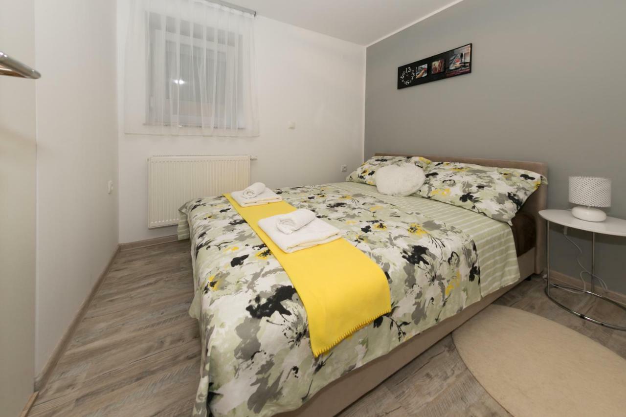Apartment Travel